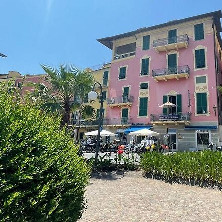Hotel Serena Arenzano Εξωτερικό φωτογραφία